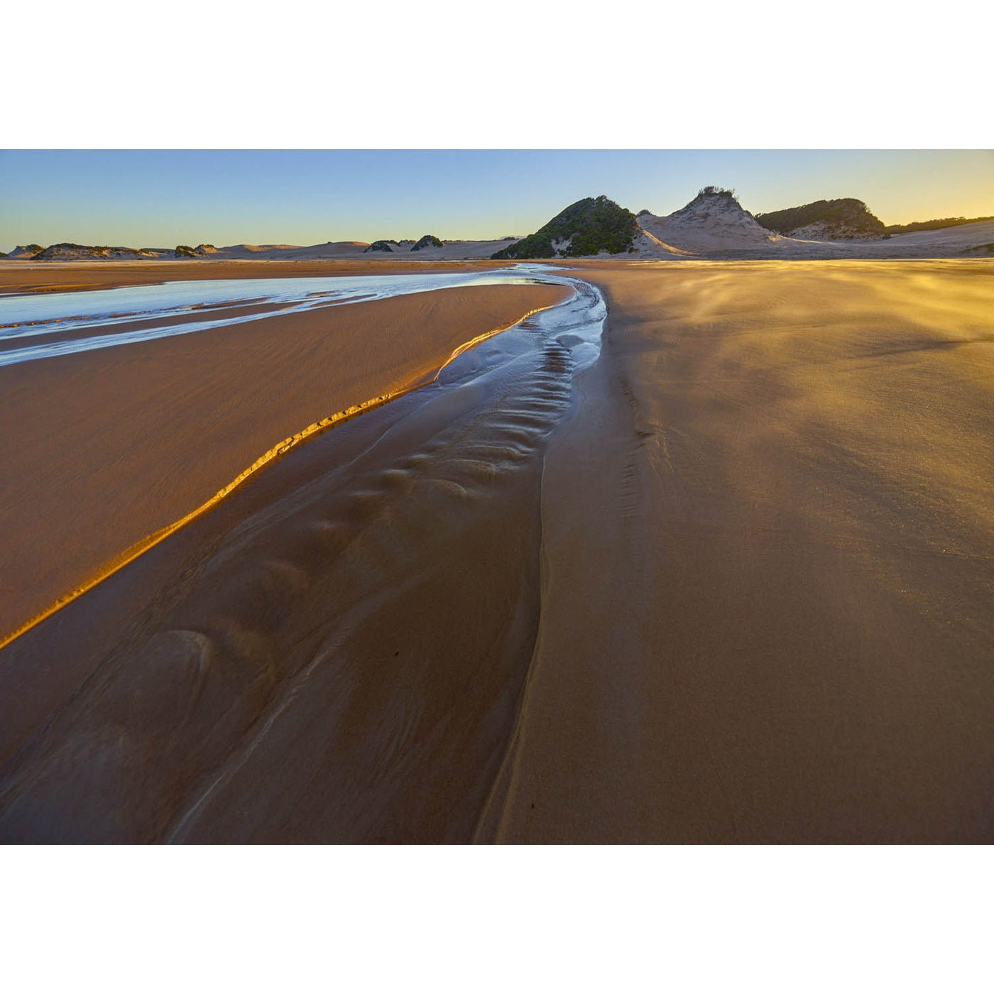 Rob Blakers - Takayna - Dawn