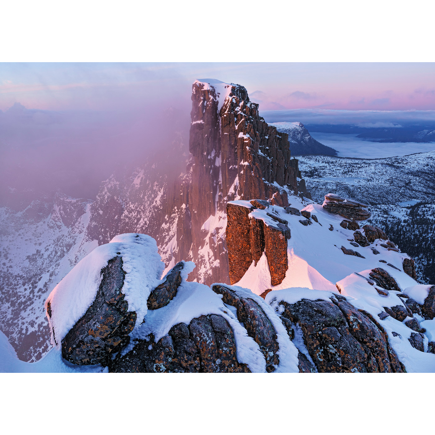 Grant Dixon - Winter dawn, Mt Geryon, Du Cane Range