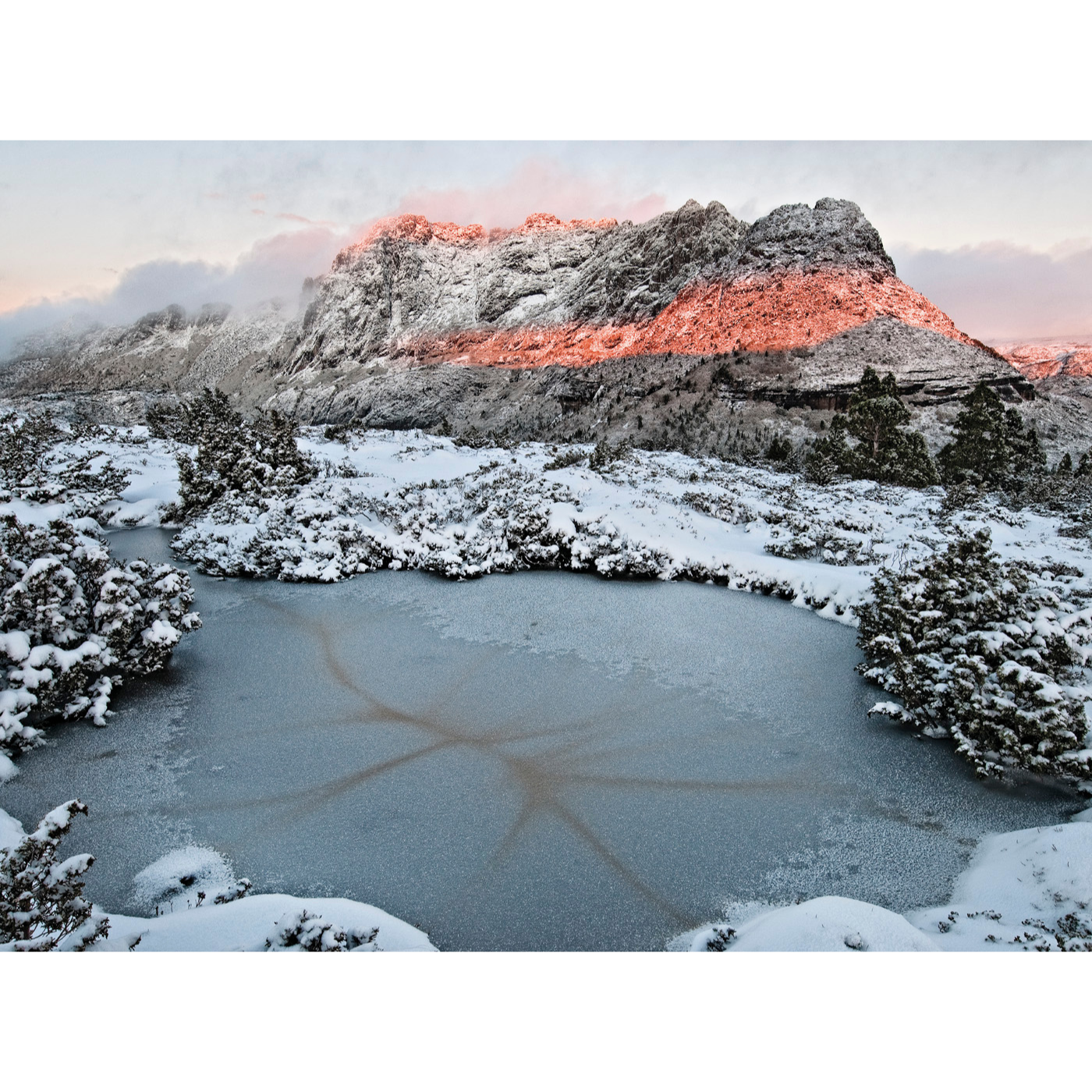 Grant Dixon - Winter Dawn, Cradle Mountain