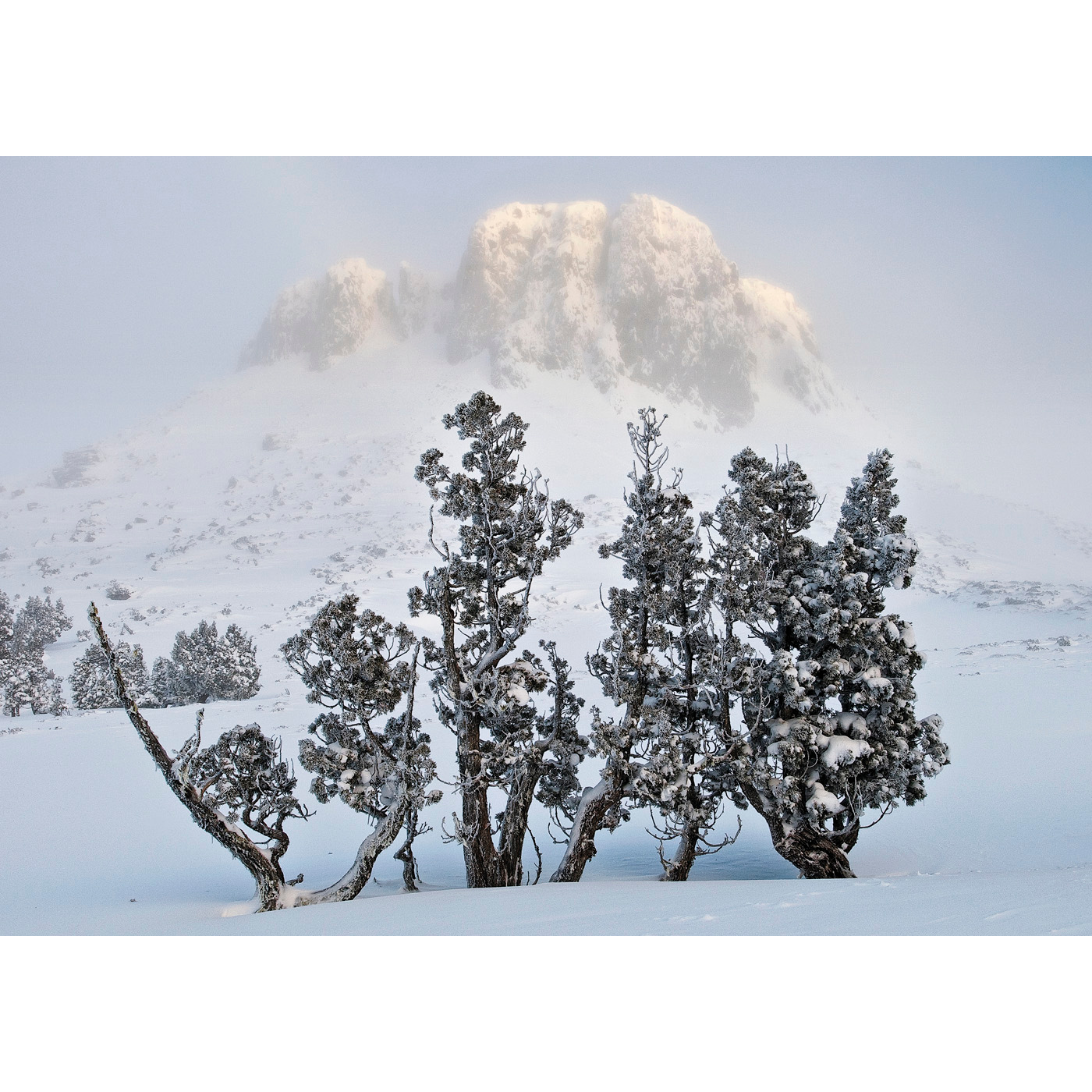 Grant Dixon - Clearing mist, Walls of Jerusalem