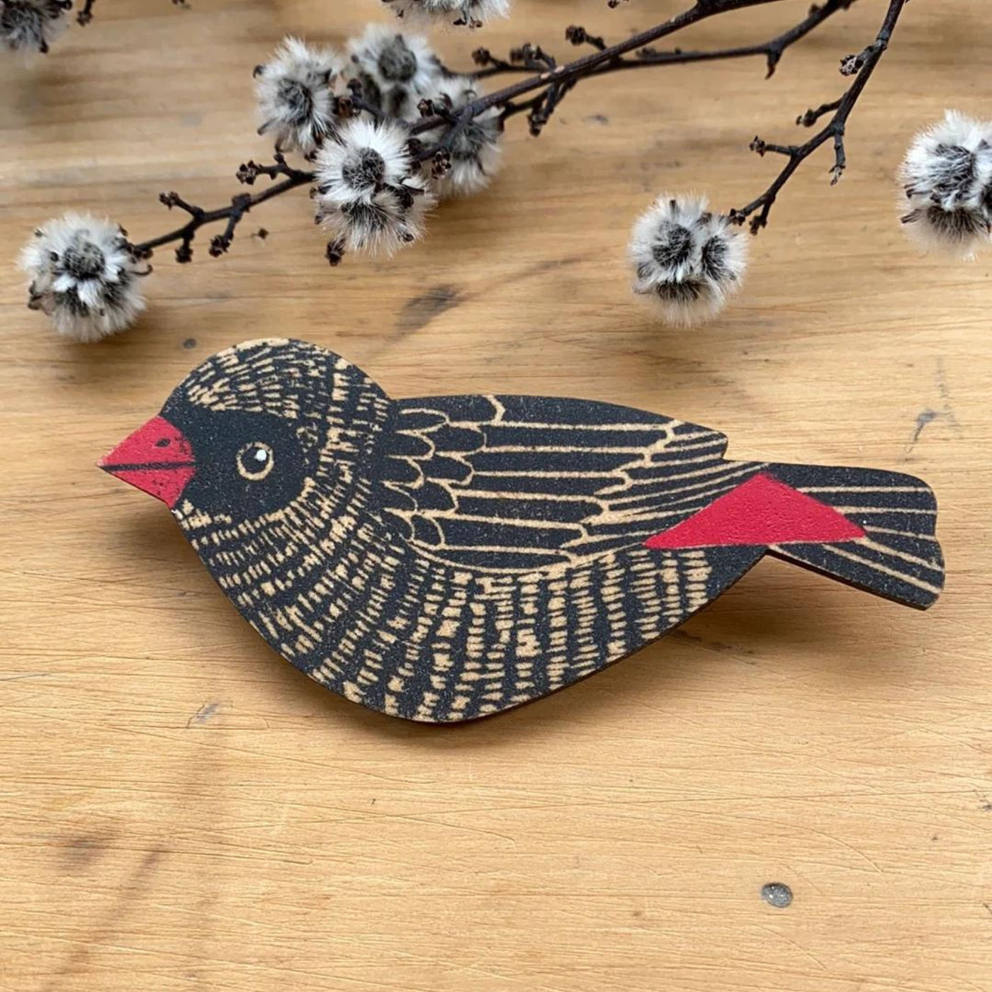 PIGMENT Monica Reeve - Brooch - Firetail Finch