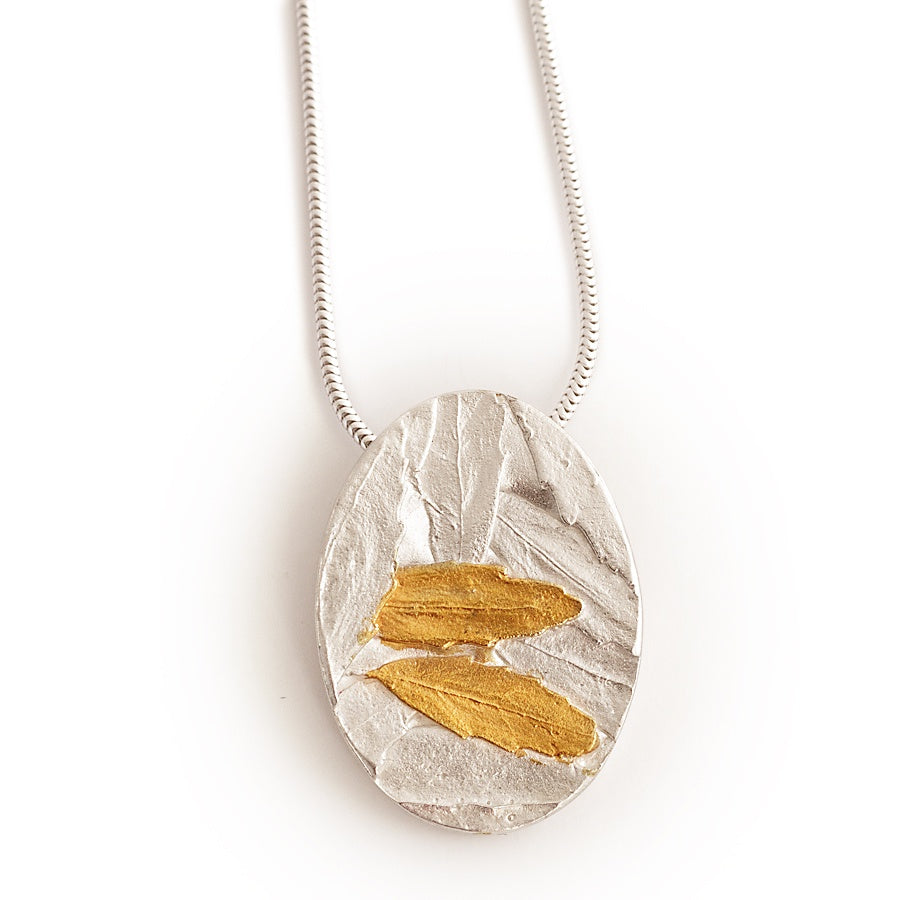 Olivia Hickey - Cameo Collection - Pendant – Horizontal Shrub - 24 Carat Gold