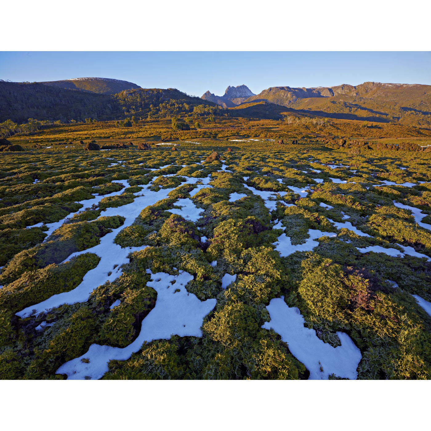 Rob Blakers - Cradle Mountain - Autumn Snow